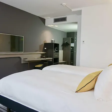 Golden Tulip Roissy Witz 4*