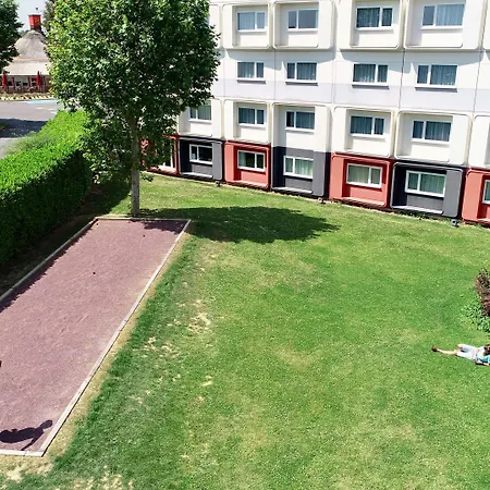 Golden Tulip Roissy Witz Hotel Saint-Witz
