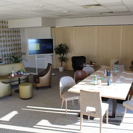 Golden Tulip Roissy Witz Hotel Saint-Witz