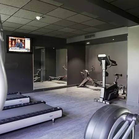 Golden Tulip Roissy Witz Hotel 4*