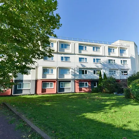 Golden Tulip Roissy Witz Hotel 4*
